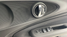 MINI Clubman 1.5 Cooper Classic 6dr Petrol Estate